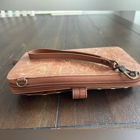 The Sak Iris wrislet - Picture 6 of 10